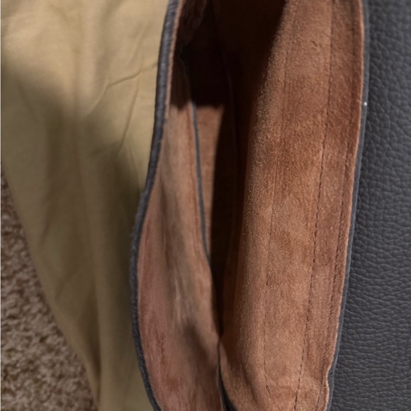 Vintage Boho LV Odyssey Monogram Crossbody Bag - Picture 3 of 5